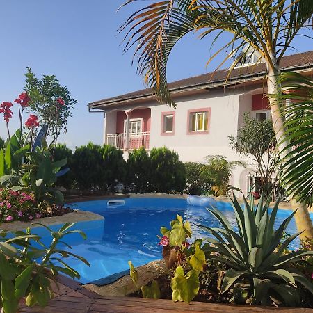 Residence Jardin Tropical Yaoundé Eksteriør billede