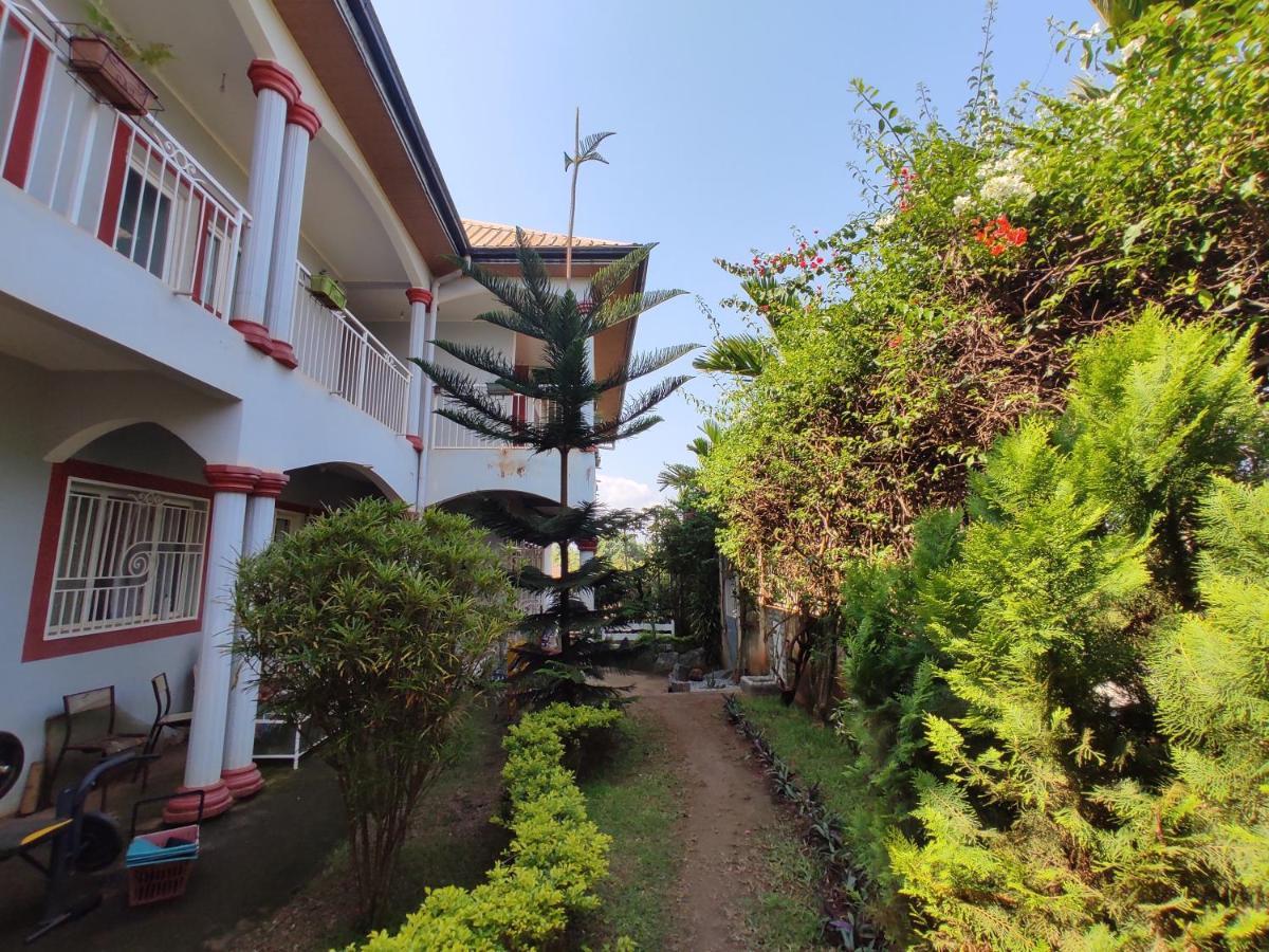 Residence Jardin Tropical Yaoundé Eksteriør billede