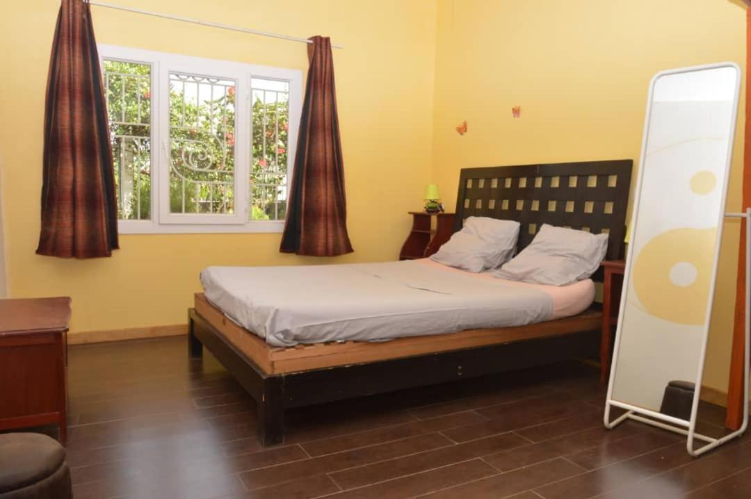 Residence Jardin Tropical Yaoundé Eksteriør billede